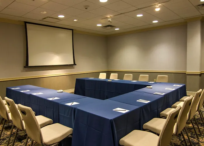 Crowne Plaza Syracuse, An Ihg Hotel