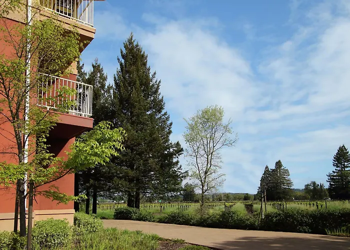 Hilton Garden Inn Sonoma County Airport