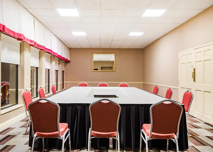 Wyndham Garden Inn Pittsburgh Airport