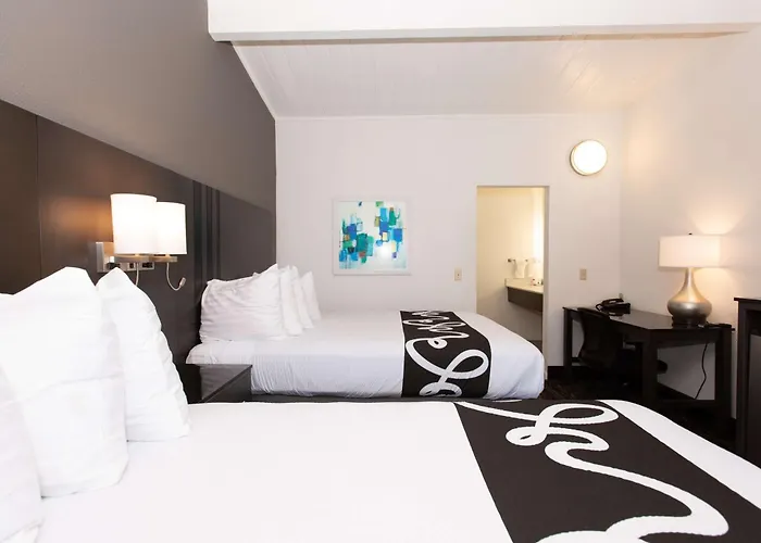 Surestay Hotel By Best Western Seaside Monterey