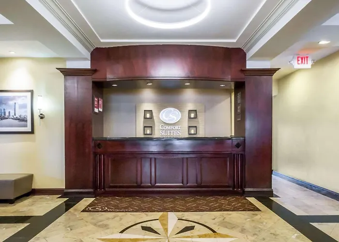 Comfort Suites At Woodbridge