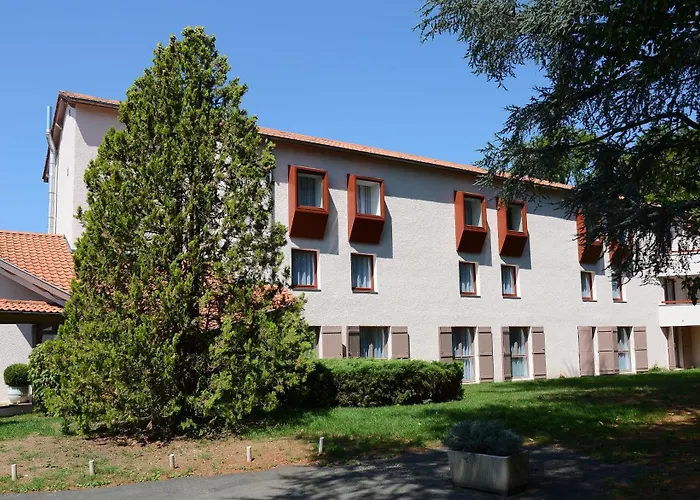 Logis Hotel Le Parc De Geoffroy