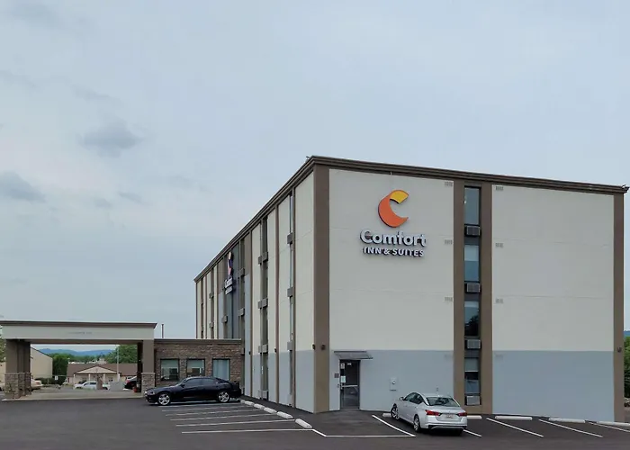 Comfort Inn & Suites Wyomissing-Reading