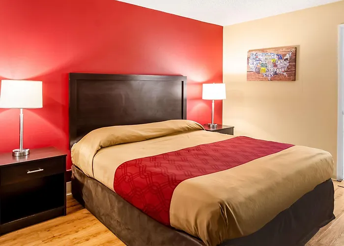 Econo Lodge East Staunton