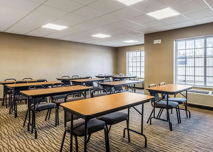 Comfort Inn & Suites Dayton North