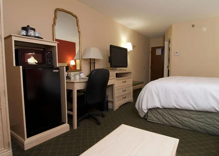 Hampton Inn Winchester-University/ Mall