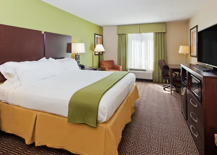 Holiday Inn Express Rome-East By Ihg