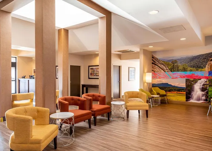 Clarion Pointe Harrisonburg