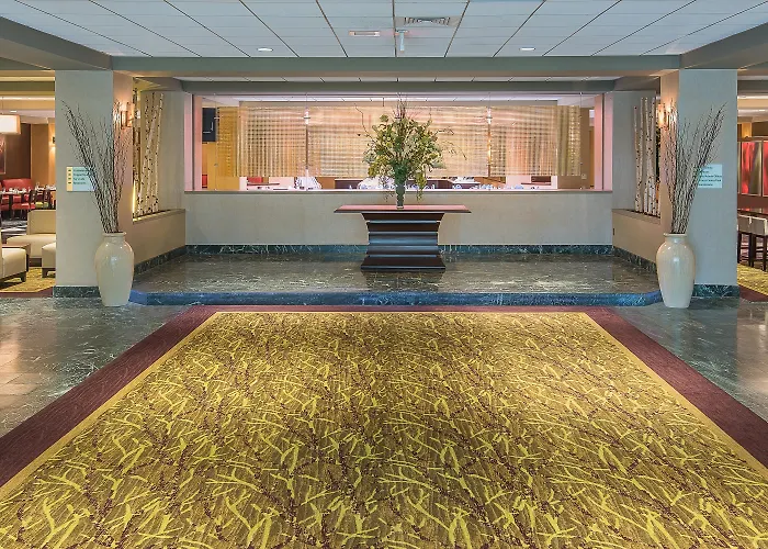 Clarion Hotel