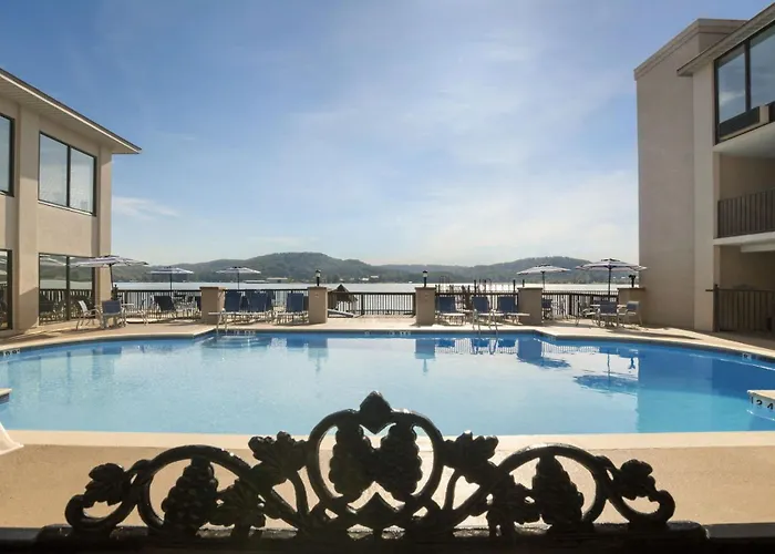 Wyndham Garden Lake Guntersville