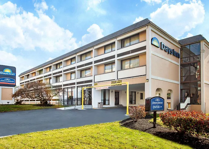 Days Inn By Wyndham College Park