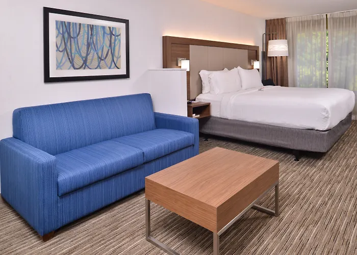 Holiday Inn Express & Suites Lacey - Olympia By Ihg