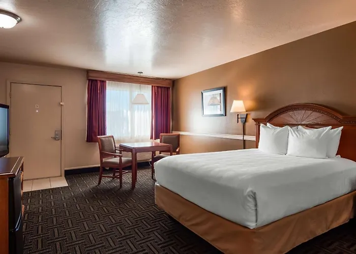 Best Western Paradise Inn