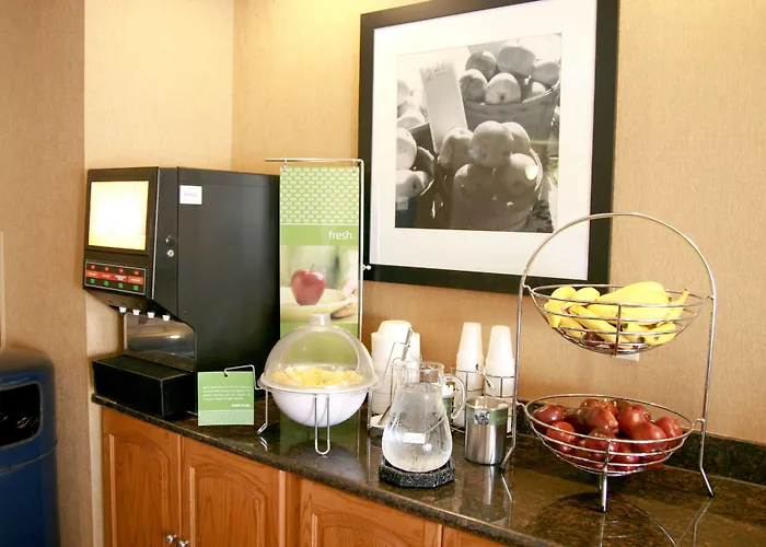 Hampton Inn Hutchinson