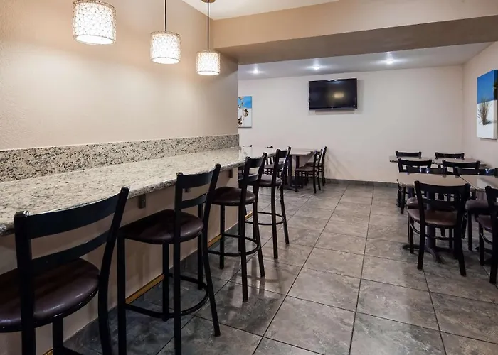 Best Western Desert Oasis
