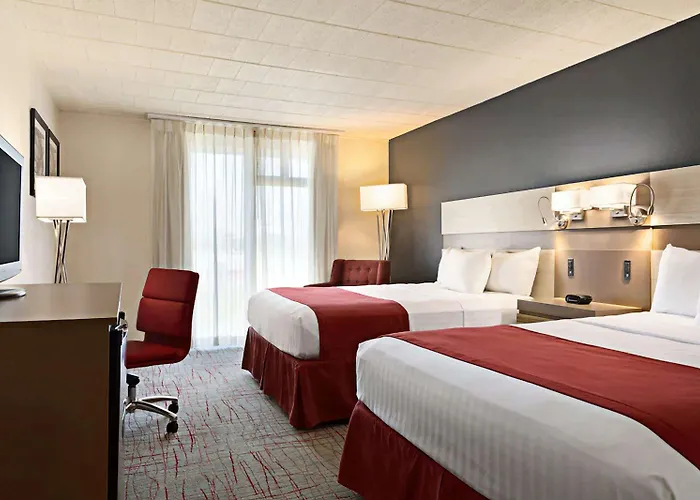 Ramada By Wyndham Clarion