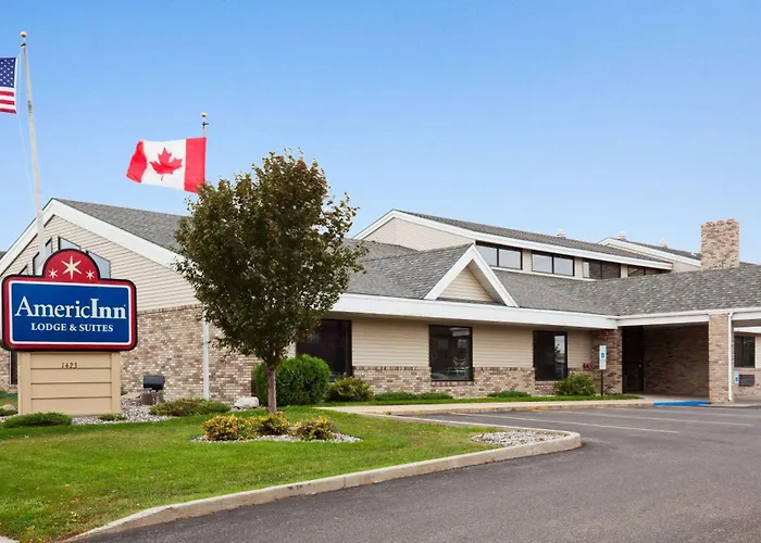 Americinn By Wyndham Fargo West Acres