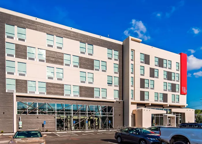Best Western Plus - Wendover Inn
