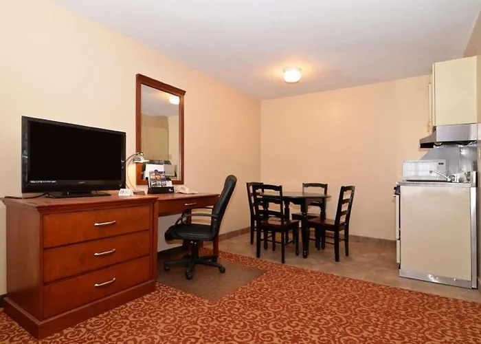 Surestay Hotel By Best Western Zapata