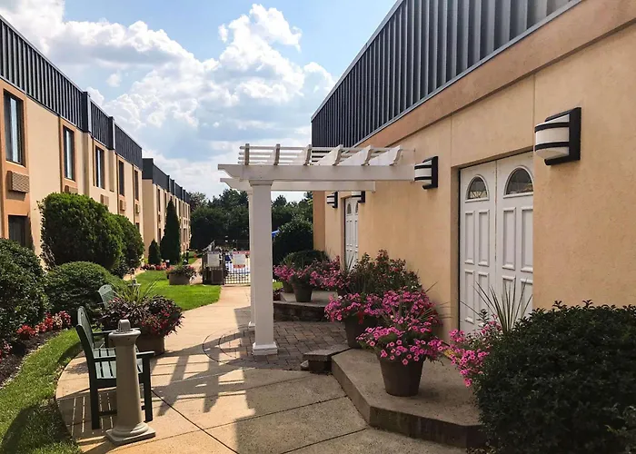 Clarion Hotel & Conference Center Toms River