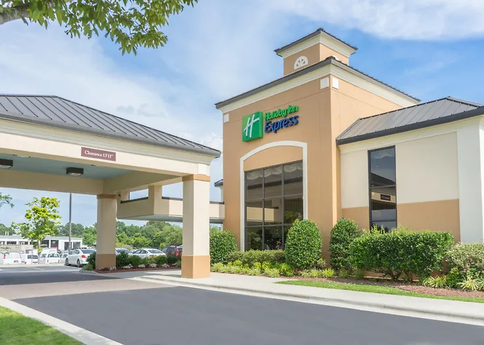 Clarion Pointe New Bern