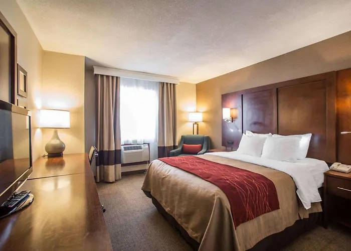 Quality Inn & Suites Boonville - Columbia