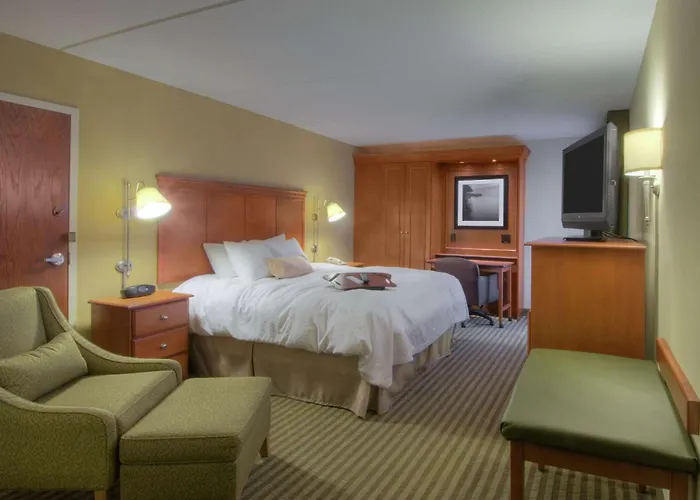 Hampton Inn Wheeling