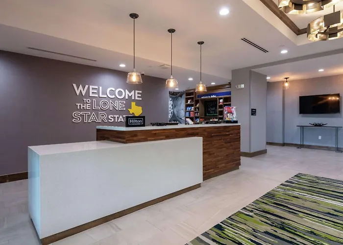 Hampton Inn & Suites Dallas East