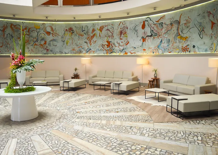 Marambaia Hotel e Convenções
