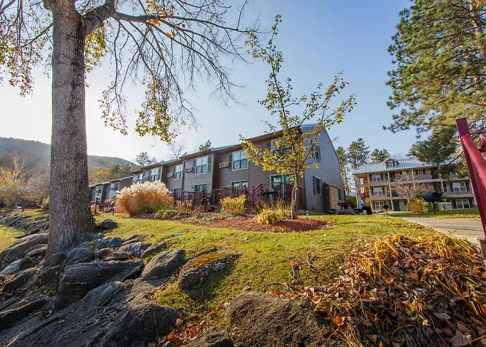 Holiday Inn Club Vacations Oak N Spruce Resort In The Berkshires