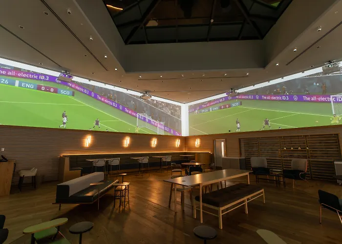 Yotel Edinburgh, Select By Hilton