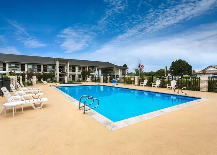 Days Inn By Wyndham Delta