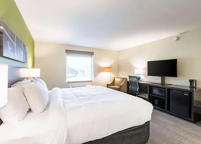 Sleep Inn & Suites Mt Hope Near Auction & Event Center