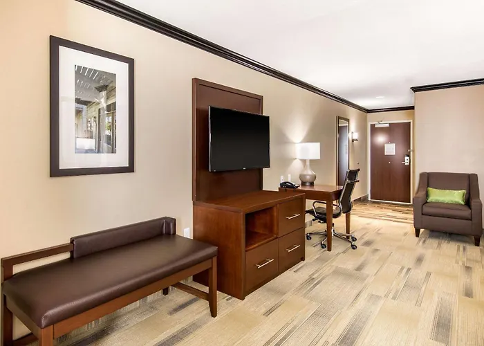 Comfort Suites Liberal North