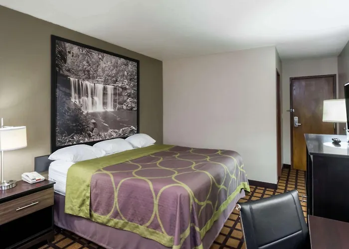 Super 8 By Wyndham Munfordville Ky