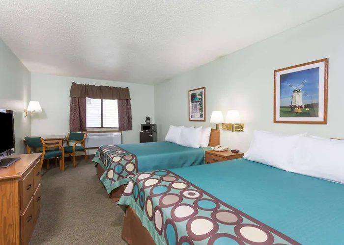 Super 8 By Wyndham Gallipolis Pt Pleasant Area