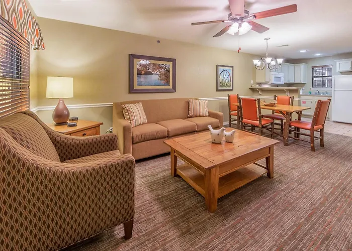 Holiday Inn Club Vacations Fox River Resort At Sheridan