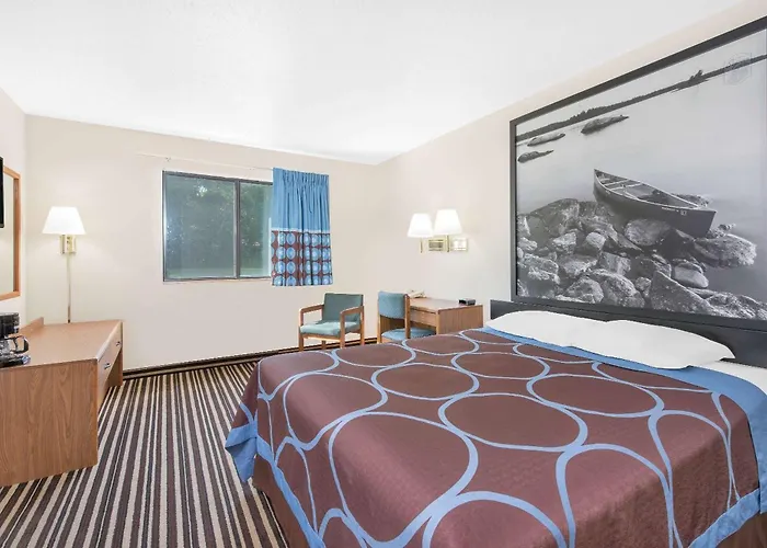 Wrangler Hotel Morris