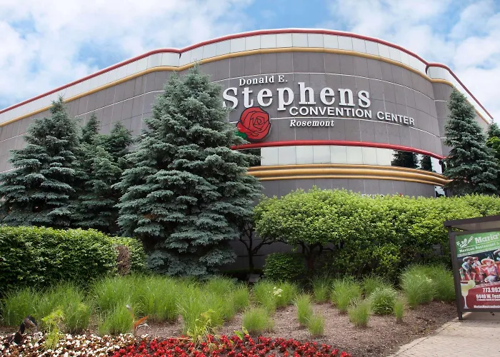 Super 8 By Wyndham Chicago/Rosemont/O'Hare/Se
