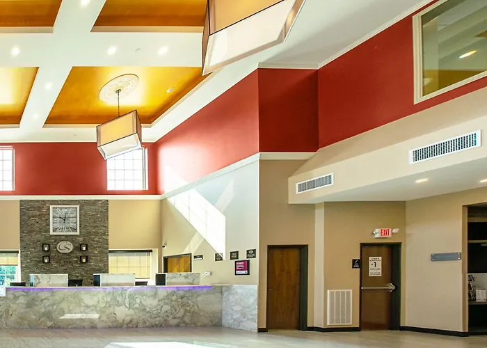 Comfort Suites Fishkill Near Interstate 84