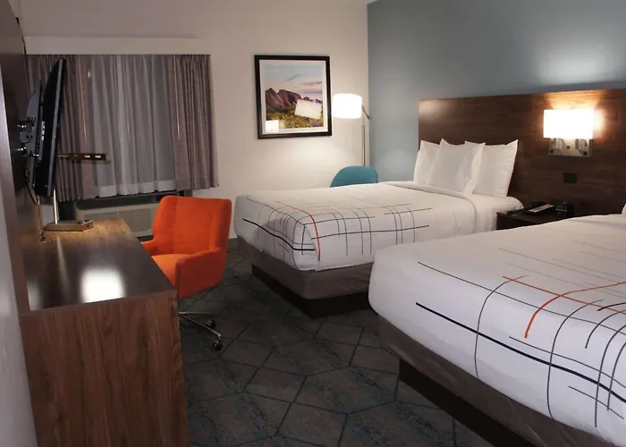 La Quinta Inn & Suites By Wyndham Littleton-Red Rocks
