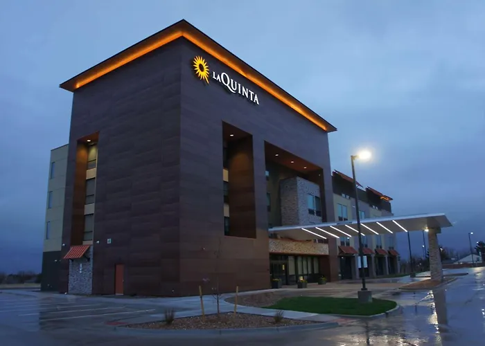 La Quinta Inn & Suites By Wyndham Littleton-Red Rocks