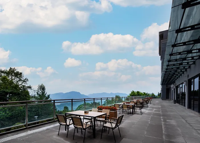 Holiday Inn Resort Mengding Mountain, An Ihg Hotel