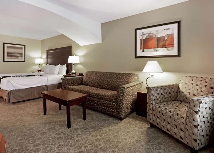 La Quinta By Wyndham Bismarck