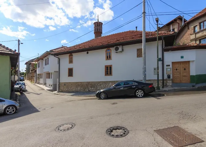 Mayisa Apartments