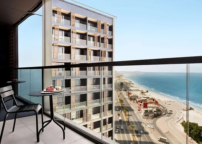 Wyndham Garden Ajman Corniche