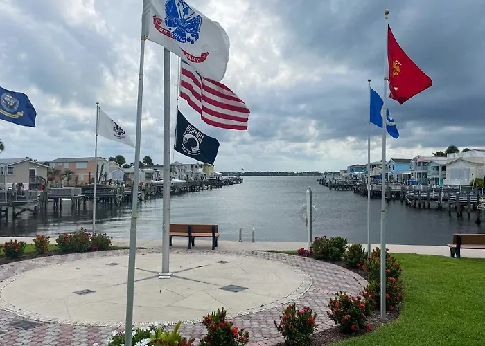 Jensen Beach Home W/ Private Beach Access!