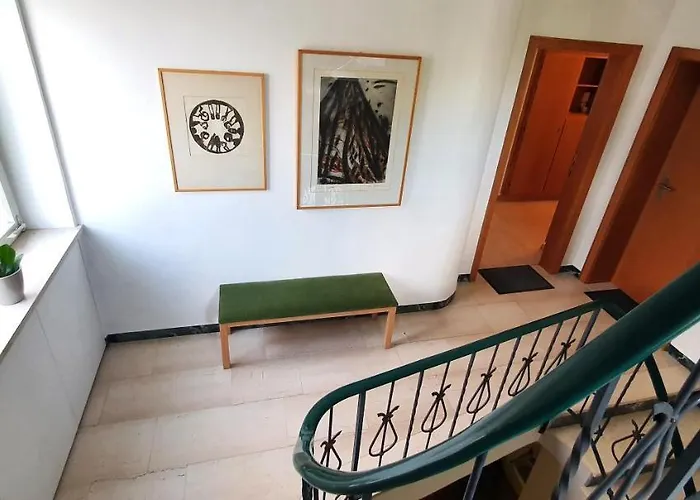 Zweizimmer-Wohnung mit Parkgarage