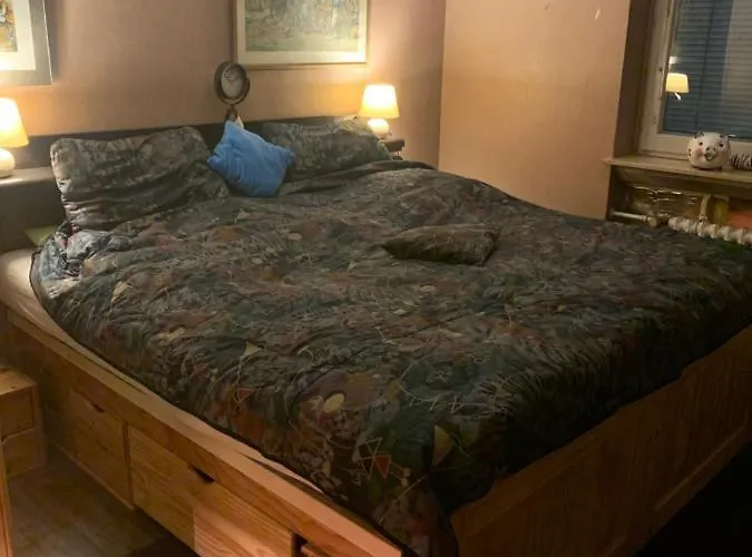 Gemütliche exklusive 2 Zimmer 67 qm Vollausstattung