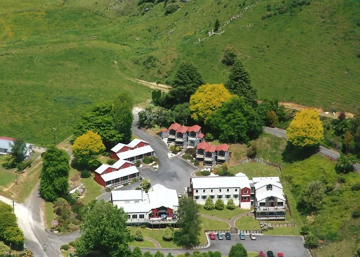 Waitomo Village Chalets Home Of Kiwipaka